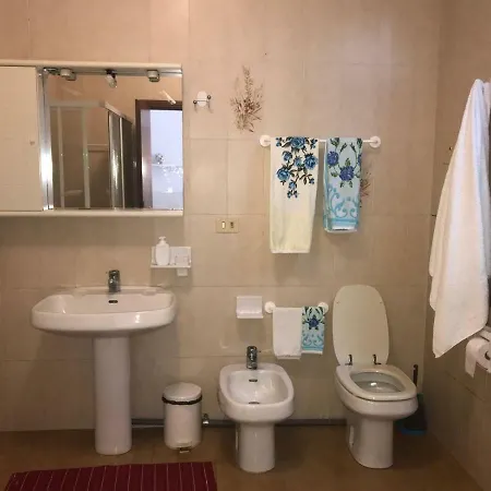 Pensionat Casa Rosa Virginia Bologna