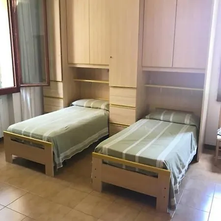 Affittacamere Casa Rosa Virginia Bologna